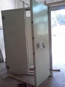 抗爆門產(chǎn)品展示——安徽賽科自動感應(yīng)門專業(yè)解決方案